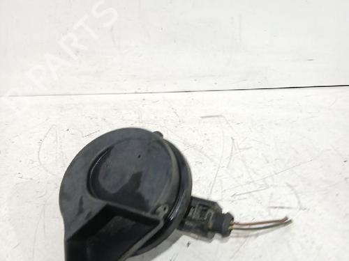 Horn VW POLO IV (9N_, 9A_) 1.9 SDI (64 hp) 32464089