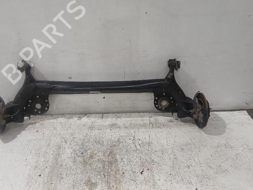 Used Rear axle TOYOTA YARIS (_P21_, _PA1_, _PH1_) 1.5 Hybrid (MXPH11) (92 hp) 31567079