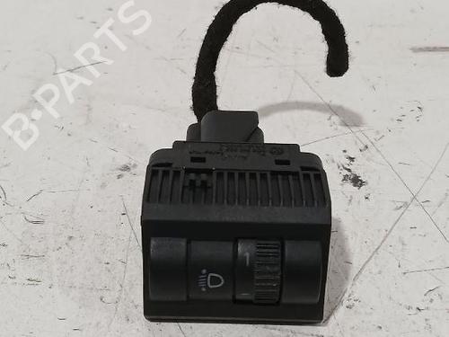 Used Headlight switch Headlight switch VW POLO IV Saloon (9N2, 9N4) 1.9 TDI (101 hp) 32464149 32464149
