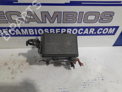 fuse-box-opel-zafira-a-mpv-t98-1999-2000-2001-2002-2003-2004-2005-2006-31541384 main image