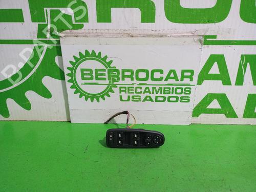 Used Left front window switch CITROËN C4 Grand Picasso I (UA_) [2006-2013]  31676710