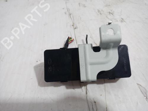Used Electronic module HYUNDAI ix35 (LM, EL, ELH) 2.0 CRDi 4WD (136 hp) 31562556