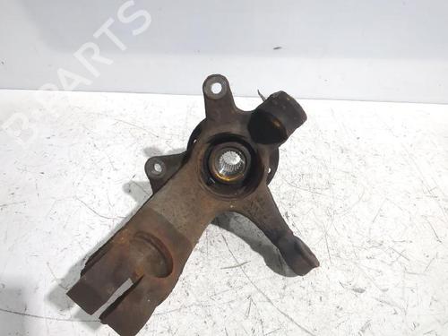 Used Left front steering knuckle PEUGEOT 107 (PM_, PN_) 1.4 HDi (54 hp) 32465371