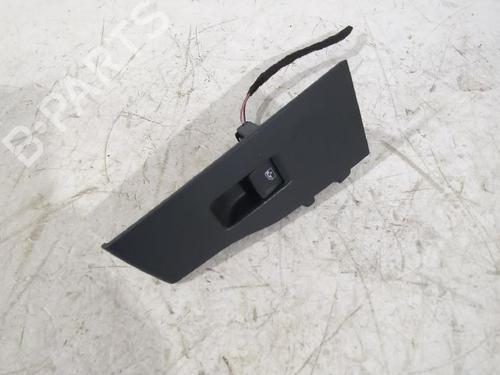 Raamschakelaar rechts achter VW T-CROSS (C11, D31) 1.0 TSI (110 hp) 31567105