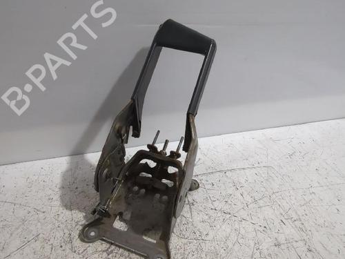 Used Hand brake Hand brake RENAULT MEGANE II (BM0/1_, CM0/1_) 1.5 dCi (BM1E, CM1E) (106 hp) 33013731 33013731