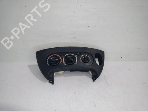 Used Climate control RENAULT MEGANE I (BA0/1_) 1.6 e (BA0F, BA0S) (90 hp) 31556838