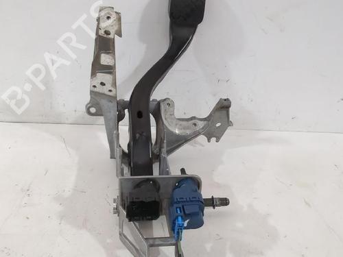 BP32462986I19 main image