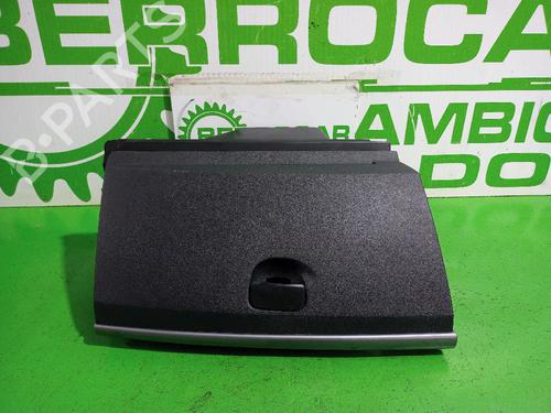 Used Glove box RENAULT MEGANE II Coupé-Cabriolet (EM0/1_) 1.6 (113 hp) 31552450