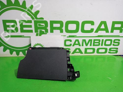 Used Glove box Glove box PEUGEOT 508 I (8D_) 2.0 HDi (140 hp) 31549545 31549545