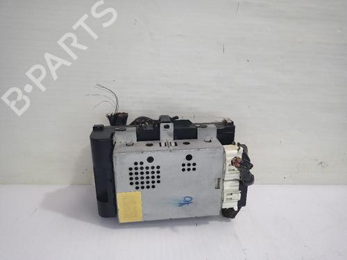 Used Fuse box Fuse box CHRYSLER VOYAGER / GRAND VOYAGER III (GS_, NS_) 2.5 TD (116 hp) 31557775 31557775