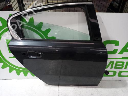 Used Right rear door Right rear door 31548201 31548201