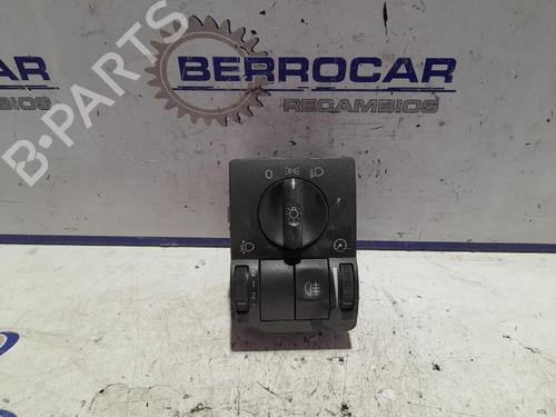 Used Headlight switch OPEL ASTRA G Hatchback (T98) [1998-2009]  31678729