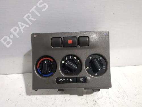 Climate control OPEL ZAFIRA A MPV (T98) 2.0 DTI 16V (F75) | BP32463955I5
