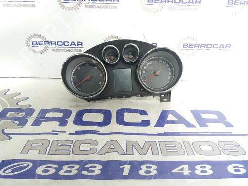 Used Instrument cluster Instrument cluster OPEL INSIGNIA A Sports Tourer (G09) [2008-2017] 31677773 31677773