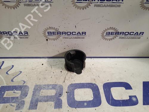 Used Cup/Object holder Cup/Object holder LAND ROVER DISCOVERY II (L318) [1998-2004] 31673118 31673118