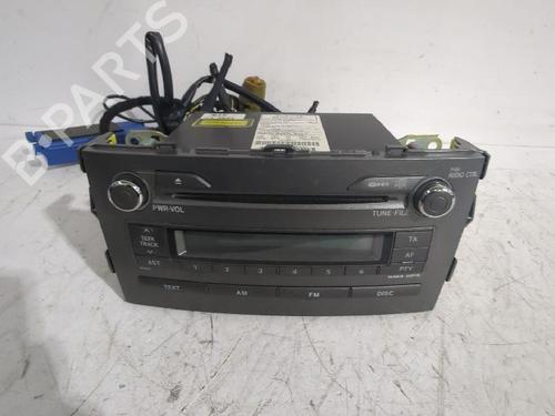 Used Radio Radio TOYOTA AURIS (_E15_) 1.33 Dual-VVTi (NRE150_, NRE150R) (101 hp) 31564459 31564459