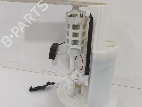 Used Fuel pump Fuel pump TOYOTA YARIS (_P13_) 1.5 (NSP131_) (112 hp) 31562856 31562856