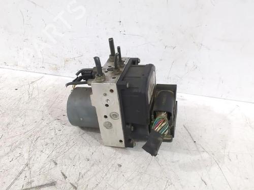 Used ABS pump TOYOTA AVENSIS Saloon (_T25_) 2.0 D-4D (ADT250_, ADT250R) (126 hp) 32489716