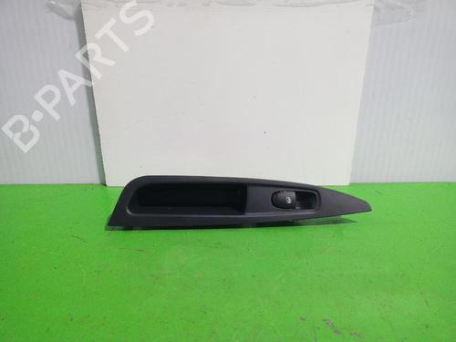 Højre bagtil elrude kontakt NISSAN QASHQAI II (J11, J11_) 1.2 DIG-T (115 hp) 31554562