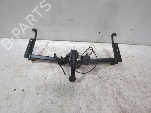 Trækkugle/Mekanisme TOYOTA COROLLA Verso (ZER_, ZZE12_, R1_) 2.2 D-4D (AUR10_, AUR10R) (177 hp) 31563885