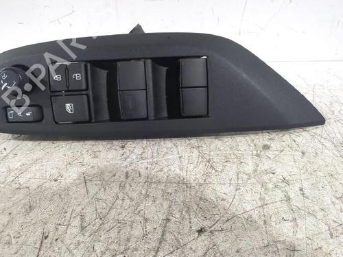 Used Left front window switch TOYOTA YARIS (_P21_, _PA1_, _PH1_) 1.5 Hybrid (MXPH11) (92 hp) 31567043