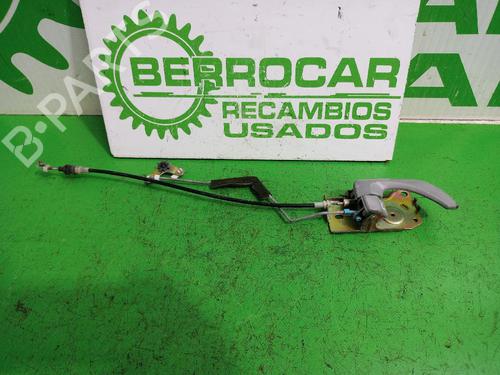 Used Front right interior door handle Front right interior door handle KIA SORENTO I (JC) 2.5 CRDi 4WD (140 hp) 31547724 31547724