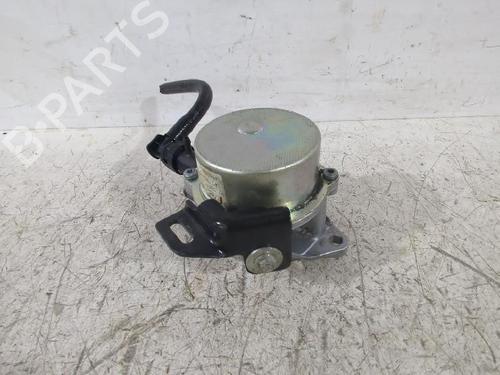 Used Vacuum pump Vacuum pump MERCEDES-BENZ B-CLASS Sports Tourer (W246, W242) B 180 CDI / d (246.212) (109 hp) 31567524 31567524