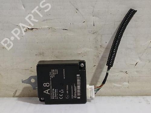 Used Electronic module Electronic module TOYOTA COROLLA Estate (_E21_) 1.8 Hybrid (ZWE211W) (122 hp) 31562986 31562986