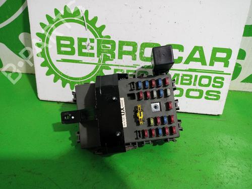 Caja reles / fusibles CHEVROLET AVEO / KALOS Saloon (T250, T255) [2005-2026]  31675532