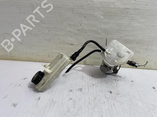 Used Brake master cylinder PEUGEOT 308 SW I (4E_, 4H_) 1.6 HDi (112 hp) 31561139
