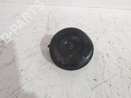 Horn für TOYOTA RAV 4 V (_A5_, _H5_) 2.0 (MXAA52) (175 hp) 31563641