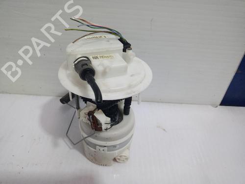 Used Fuel pump Fuel pump 31558105 31558105