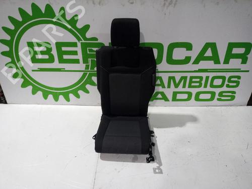 Used Rear seat Rear seat OPEL ZAFIRA / ZAFIRA FAMILY B (A05) 1.9 CDTI (M75) (120 hp) 31550220 31550220