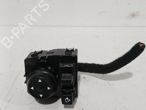 Used Mirror switch HYUNDAI i20 III (BC3, BI3) 1.0 T-GDI (101 hp) 32462413