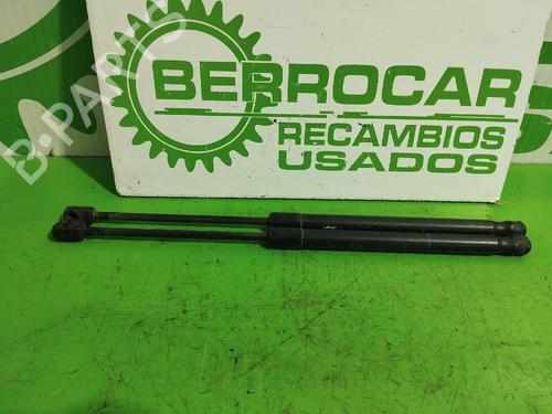 Used Tailgate lift support OPEL ASTRA H Saloon (A04) 1.4 (L69) (90 hp) 31545581