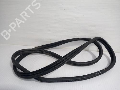 rubber-door-seal-kia-sportage-v-nq5-2021-31555122 main image