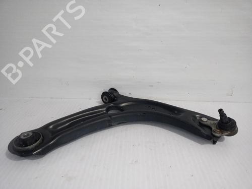 Used Right front suspension arm VW TOURAN (5T1) 1.6 TDI (110 hp) 31555673