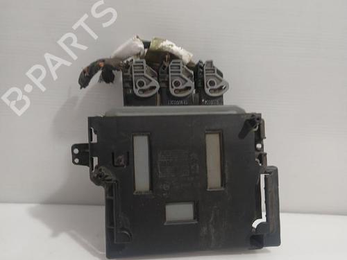 Used Engine control unit (ECU) Engine control unit (ECU) PEUGEOT 407 (6D_) 2.0 HDi 135 (6DRHRH, 6DRHRE, 6DRHRG, 6DRHRJ) (136 hp) 31564938 31564938
