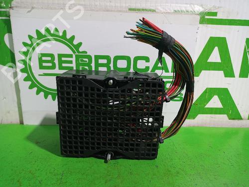 Used Fuse box FORD FIESTA V (JH_, JD_) 1.4 TDCi (68 hp) 31550566