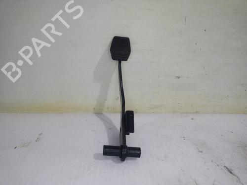 Used Break pedal Break pedal FORD MONDEO III (B5Y) 2.0 TDCi (130 hp) 31558904 31558904