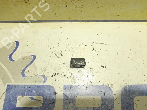 Used Switch Switch VW CADDY III MPV (2KB, 2KJ, 2CB, 2CJ) 1.9 TDI (105 hp) 33422525 33422525