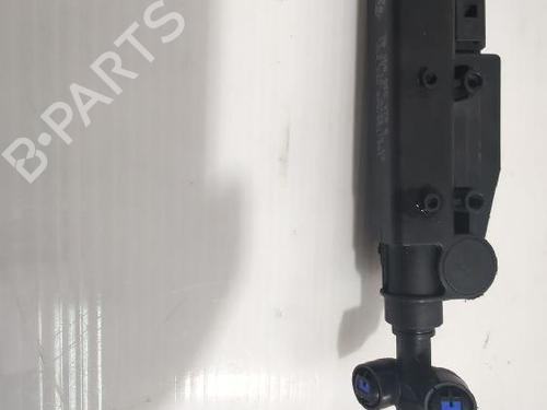 Used Headlight washer VW PHAETON (3D1, 3D2, 3D3, 3D4, 3D6, 3D7, 3D8, 3D9) 3.0 V6 TDI 4motion (240 hp) 31567667