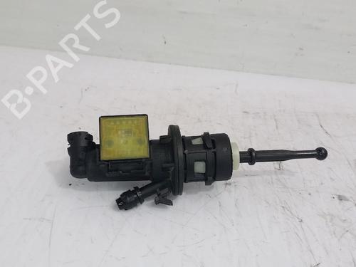 Clutch slave cylinder VW PASSAT B7 (362) 1.6 TDI | BP31557472M113 - Image 4