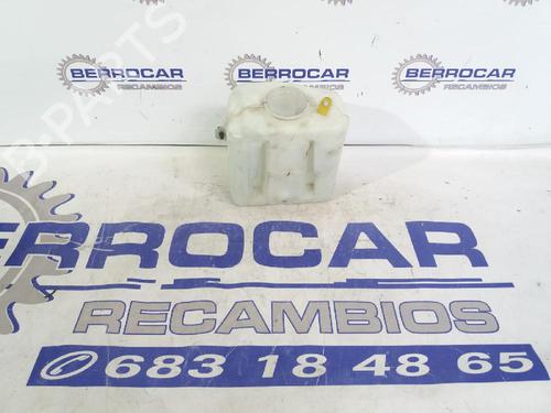 Used Windscreen washer tank OPEL CORSA C Hatchback Van (X01) 1.3 CDTI 16V (F08, W5L) (69 hp) 31569071