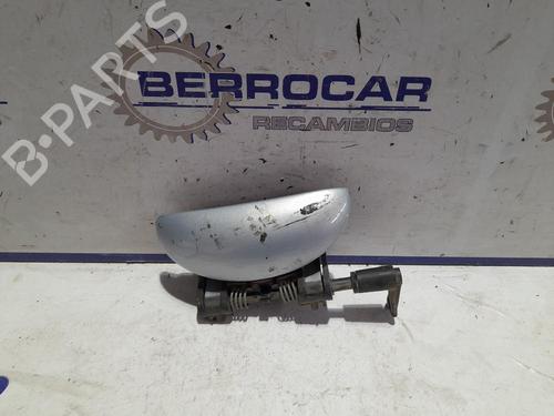 Used Rear left exterior door handle PEUGEOT 206 Hatchback (2A/C) 1.9 D (69 hp) 31678671