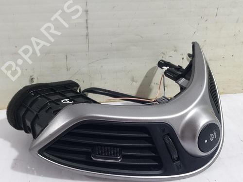 Used Air vent HYUNDAI ix35 (LM, EL, ELH) 2.0 CRDi 4WD (136 hp) 31562551