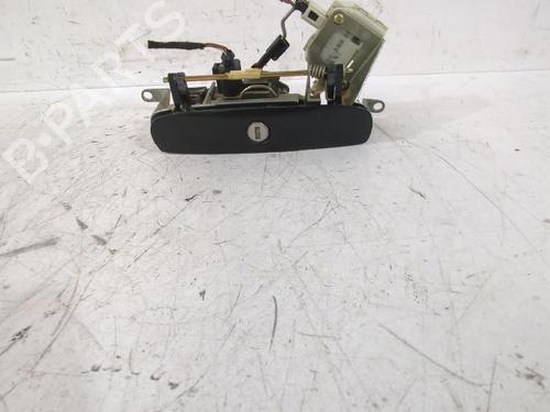 tailgate-handle-vw-polo-iv-9n_-9a_-2001-2002-2003-2004-2005-2006-2007-2008-2009-2010-2011-2012-2013-2014-32490203 main image