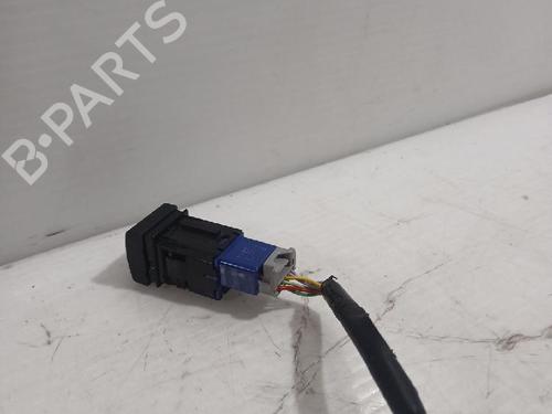 Switch TOYOTA YARIS (_P21_, _PA1_, _PH1_) 1.5 Hybrid (MXPH11) | BP31567306I30