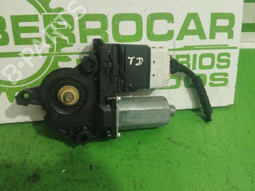 Used Right rear window motor VW GOLF V (1K1) 1.9 TDI (105 hp) 31546431
