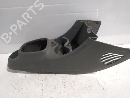 Mittelkonsole PEUGEOT 107 (PM_, PN_) 1.4 HDi (54 hp) 31568639